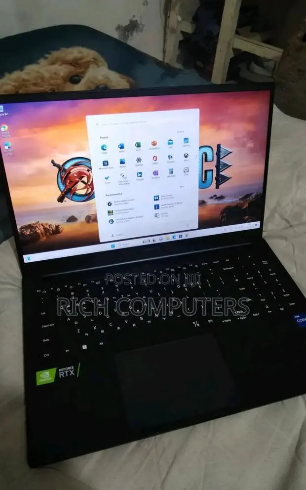 New Laptop Samsung Notebook Odyssey Z 16GB Intel Core i7 SSD 512GB · Photo 1