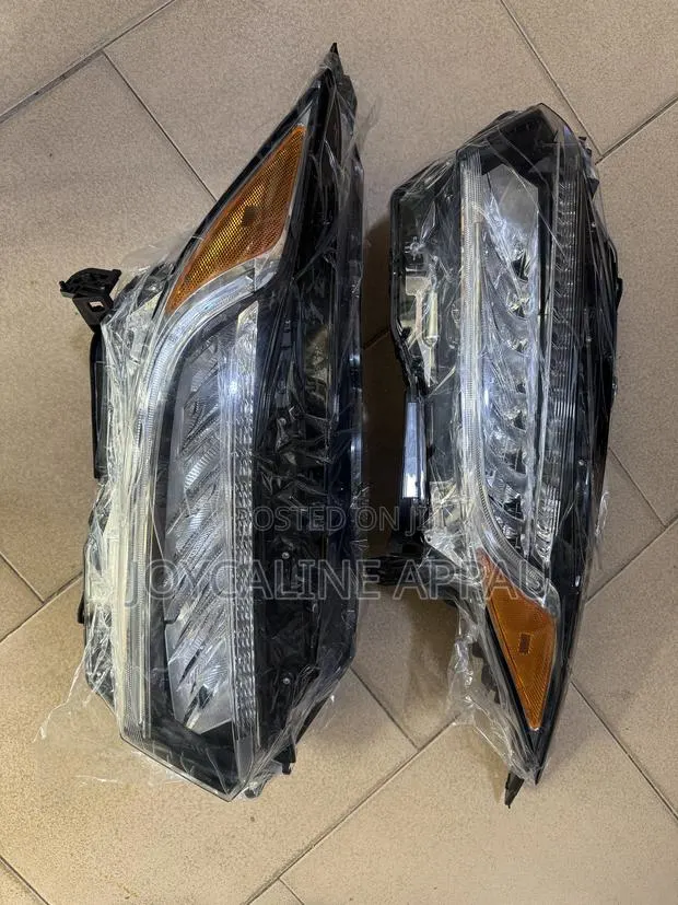 Honda HR-V Heard Light Touring 2019,2020,2021to 2022 Full LED · Photo 1