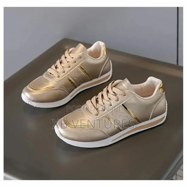 Women Sport Running Casual Sneakers - Gold · Photo 1