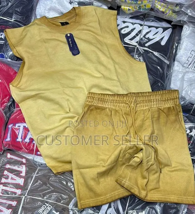 Top and Down Sleeveless · Photo 1