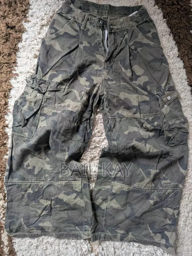 Jaded Camo Cargo Pant · Photo 1