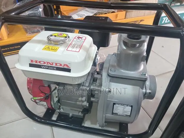 Honda 3" Gasoline Water Pump 6.5hp · Photo 1