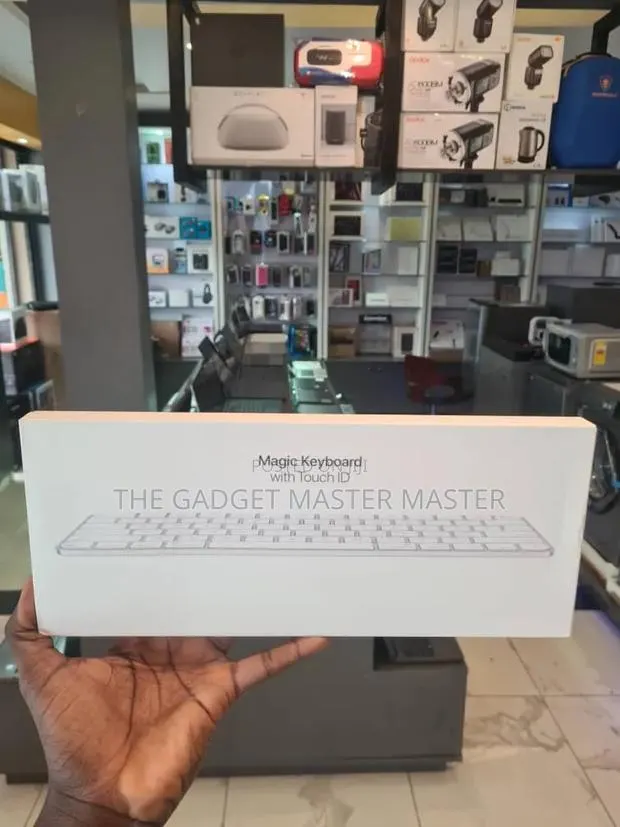 Apple Magic Keyboard Usb-C With Touch Id · Photo 1
