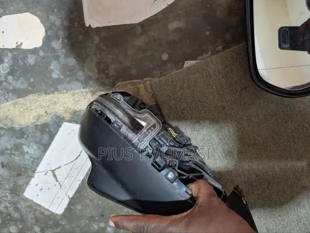 Honda CRV Camera Mirror · Photo 3