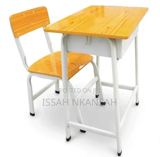 Classroom Desk and Chair · Photo 2