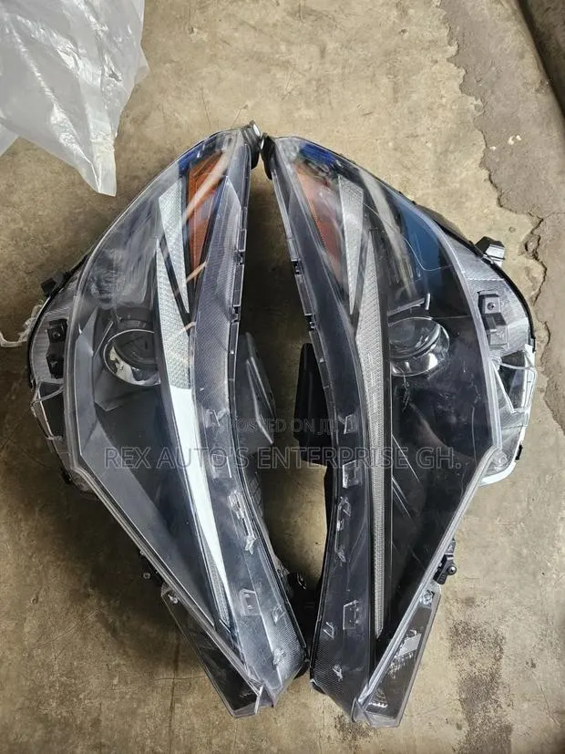 Elantra Headlight /2021,2022,2023 (LED) · Photo 1