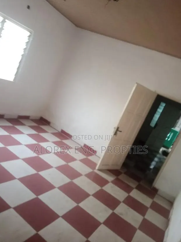 1bdrm Apartment in Chamber Self, Danfa for rent · Photo 1
