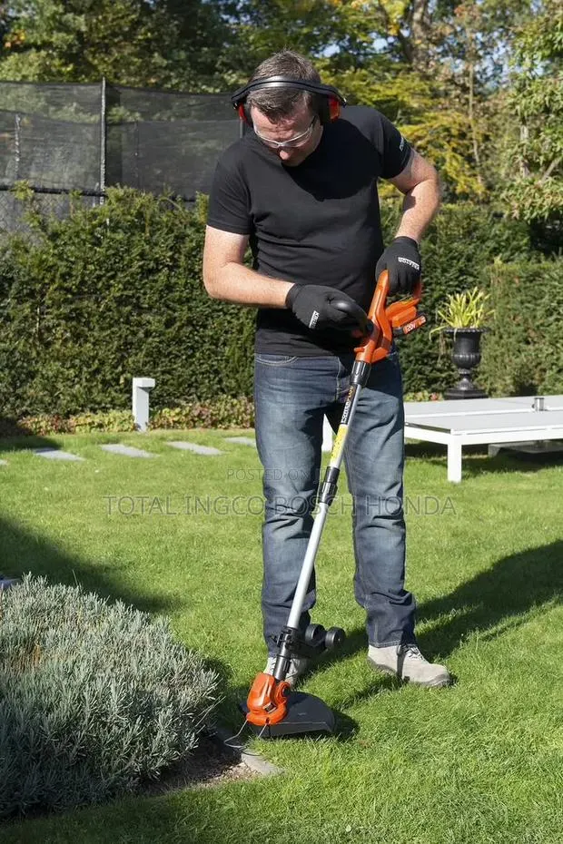 Cordless Garden Handtool Trimmer · Photo 1