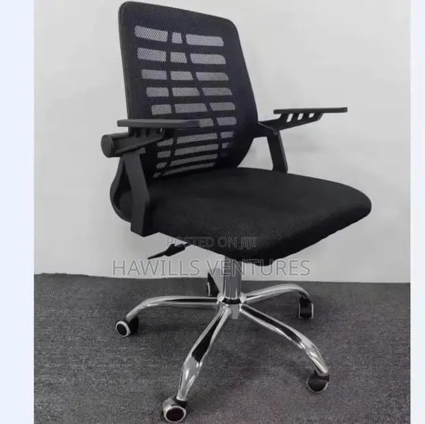 Office Adjustable Height and Arm. · Photo 1