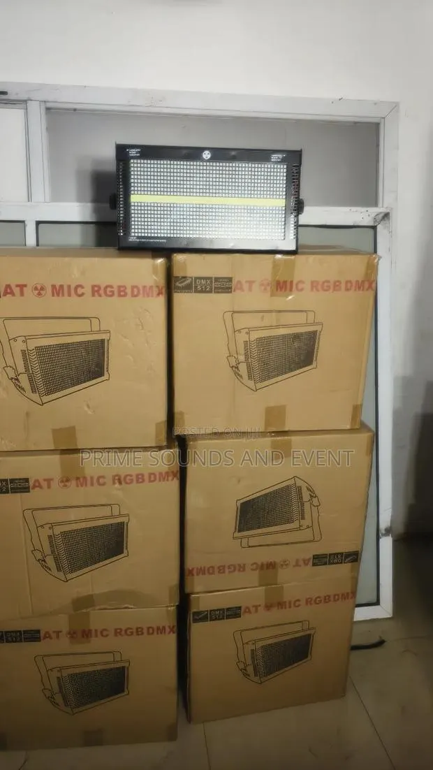 Atomic 1000w Strobe Light · Photo 1