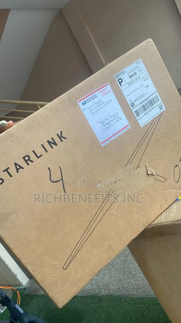 Starlink Device · Photo 1