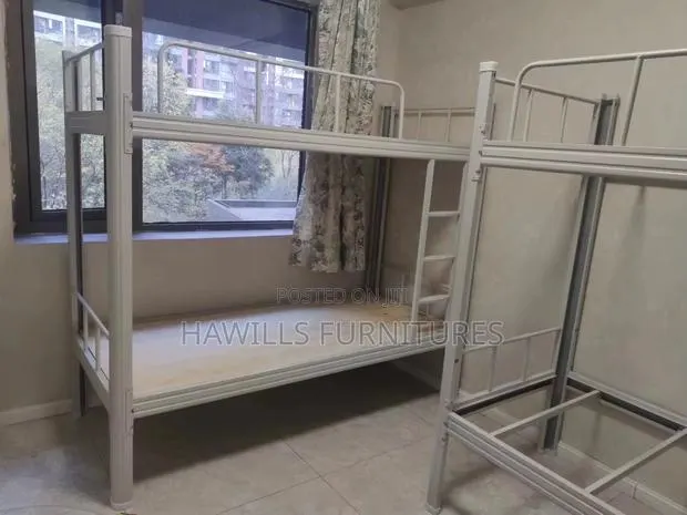 Twin Size Double Decker Bunkbed · Photo 1