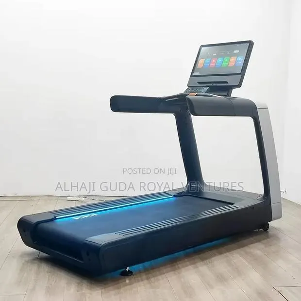 Commercial Treadmill · Photo 1
