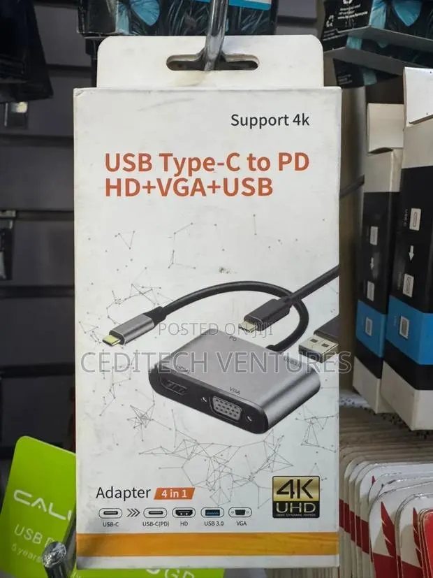 Type C 4 in 1 Adapter · Photo 1