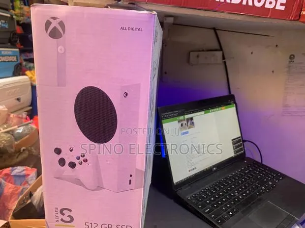 Xbox Series S · Photo 1