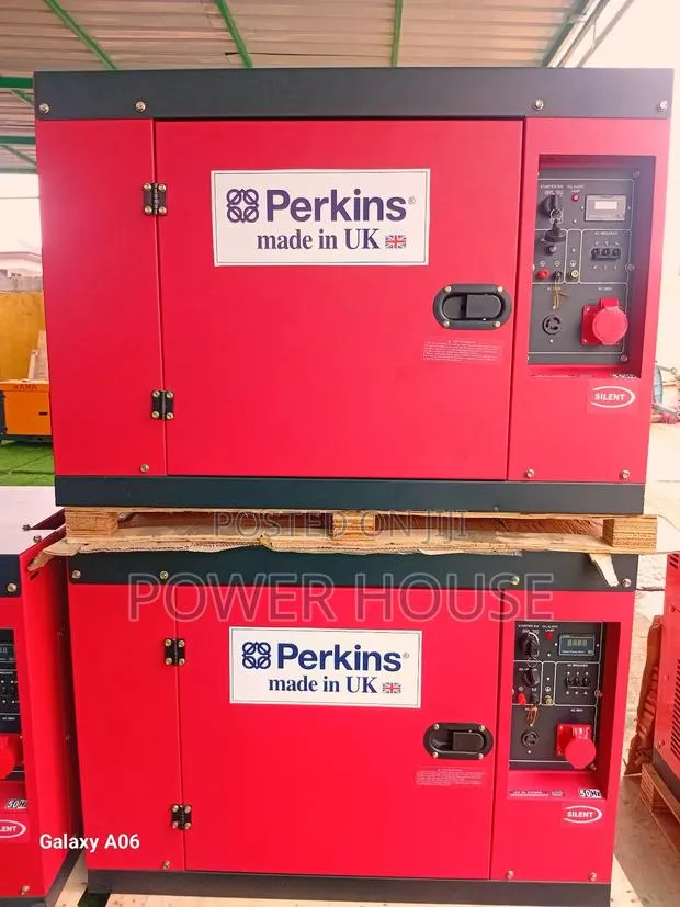 Copper Astra Base Diesel Perkins 18kva Diesel 18kva Generato · Photo 1