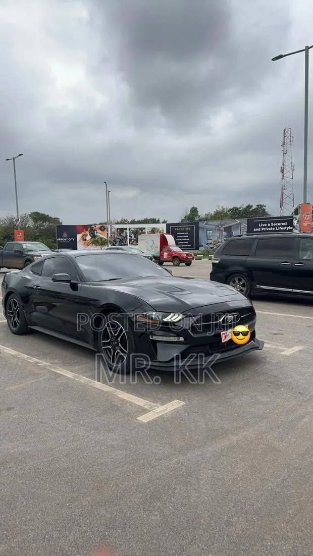 Ford Mustang EcoBoost Premium Fastback 2020 Black · Photo 1