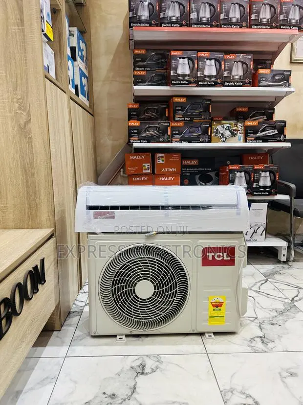 Sleep Mode Function Split R410 Gas TCL White 1.5hp · Photo 1