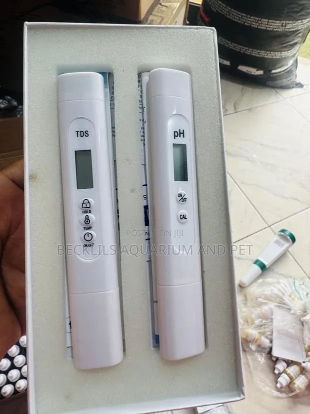 PH and TDs (2 in 1)comes in a Box · Photo 1