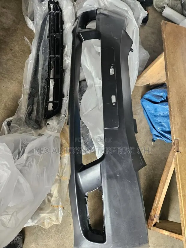 Civic 2009,2010 Front Bumper · Photo 1