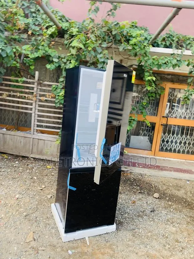 Secure Best Legacy 311l Bottomfreezer Mirror Glass and Water Dispenser · Photo 1