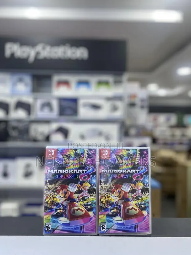 Mario Kart 8 Deluxe for Nintendo Switch. · Photo 1