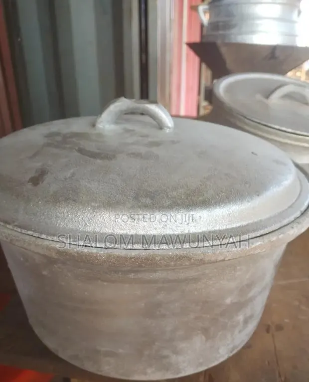 Aluminum Silver · Photo 1