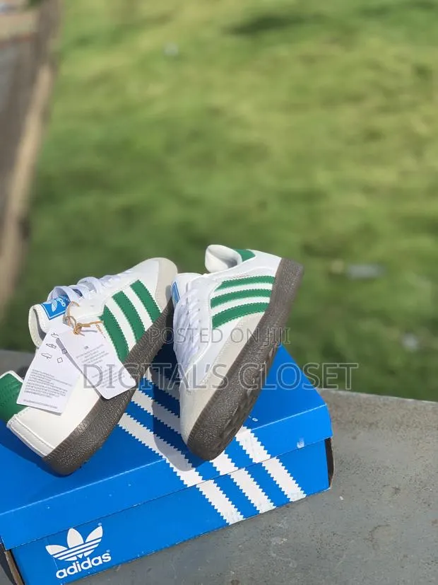 Brand New Adidas in Box · Photo 1