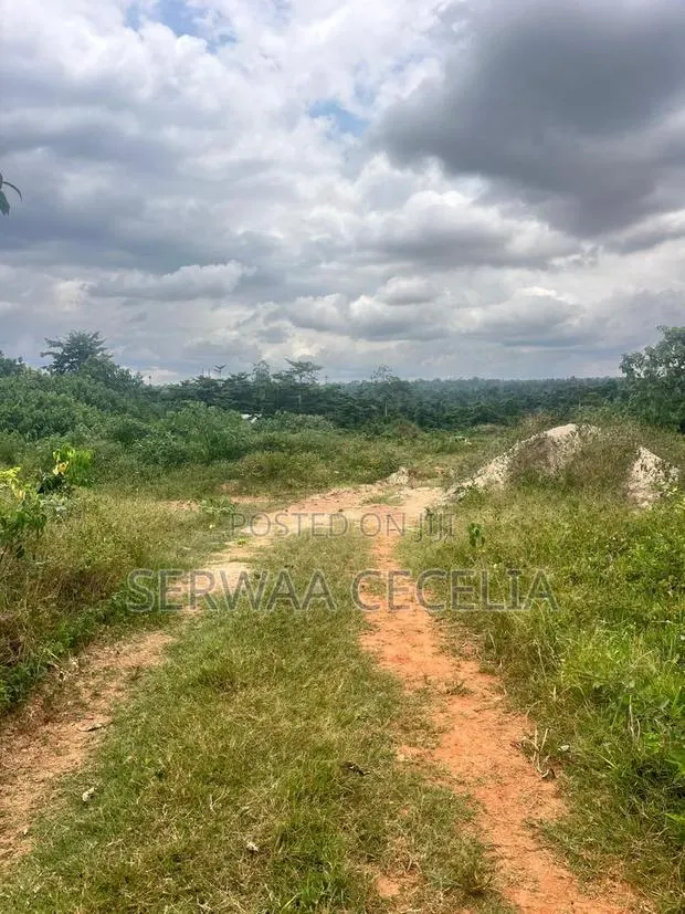 100% Clean Title Land — Chiransa, Off the Sokoban Road · Photo 1
