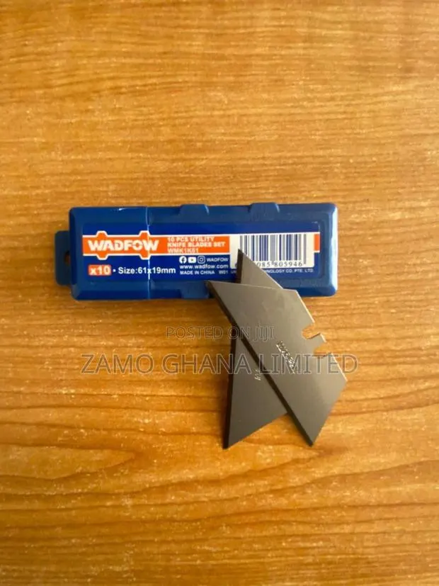 10 PCS Utility Knife Blades Set - Wmk1k61 · Photo 1