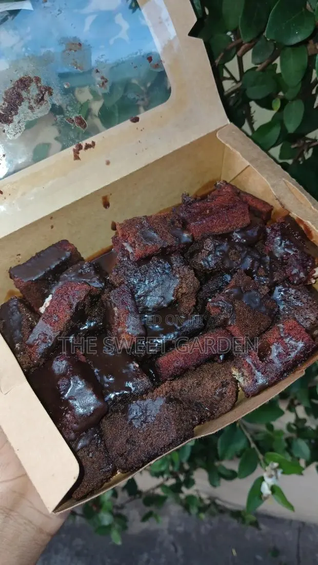 Brownie Bites With Milky Melted Chocolate · Photo 1