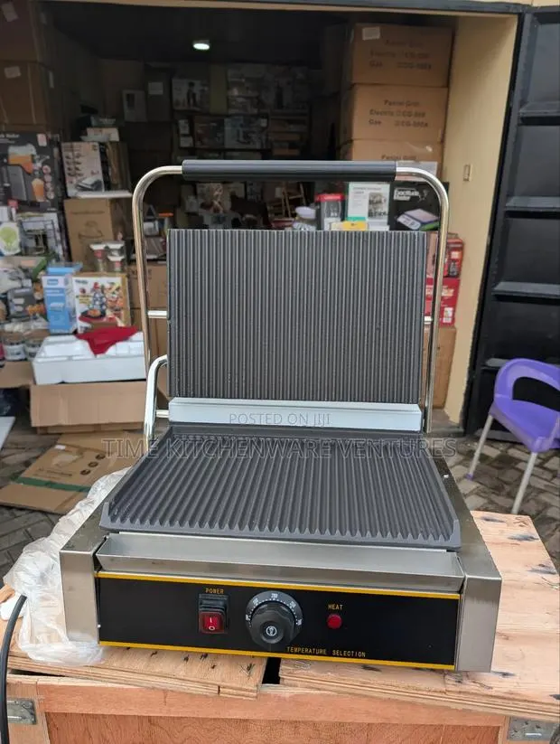 Electric Panini Or Toaster · Photo 1