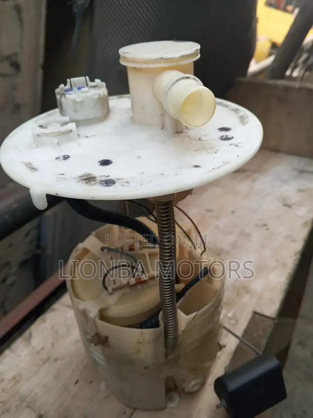 Corolla S 2012 Fuel Pump · Photo 1