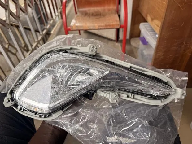 Hyundai Accent 2012-2017 Fog Light · Photo 1