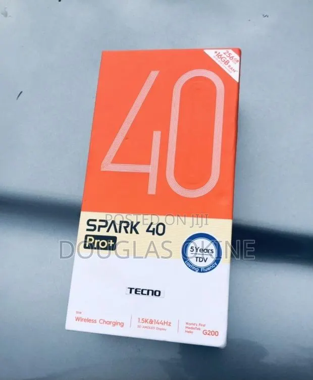 New Tecno Spark 40 Pro+ 256 GB Black · Photo 1