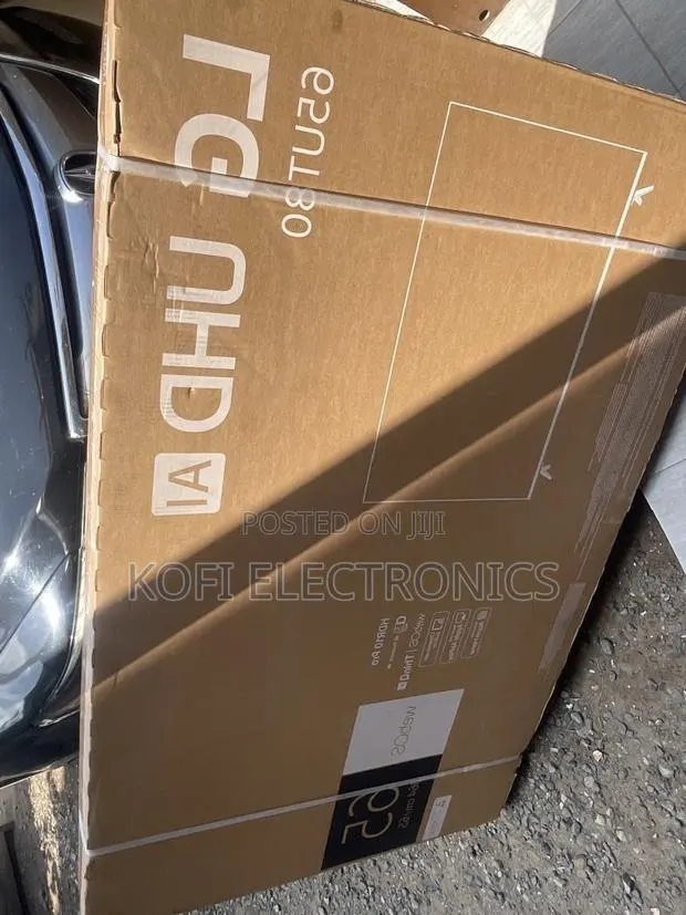 Lg 65ut30 Universevision Premium Smart Tv · Photo 1