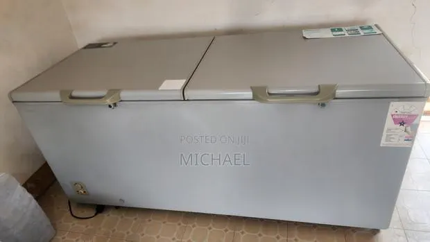 Slightly Used Biggest Hisense Chest Freezer for Sale · Photo 1