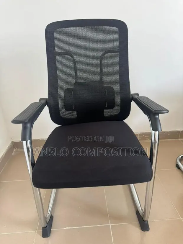 Promo-Executive Waiting Chair · Photo 1