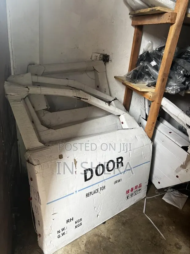Honda CRV 2017 2018 2019 2020 2022 Front Door Call · Photo 1