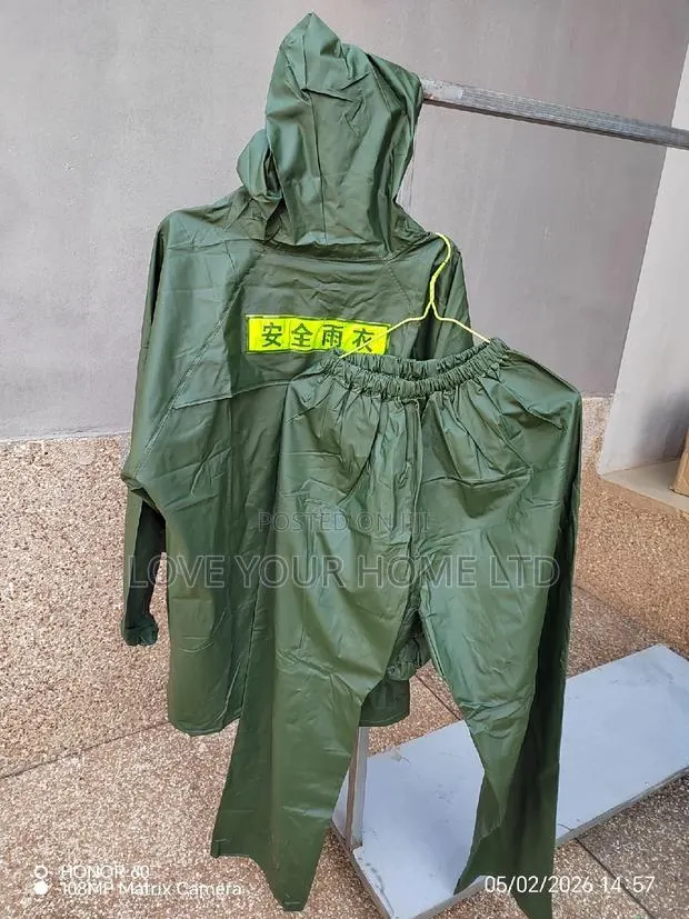 Split Rain Coat ( Top And Down) For Wholesale Β· Photo 1