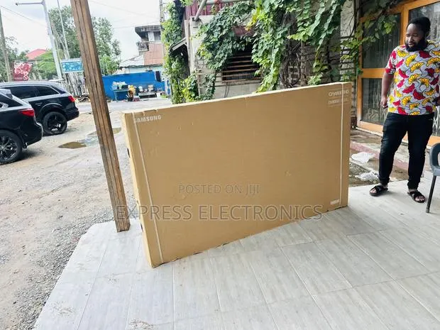 Ultra Modern Slim 75 Inch Class Crystal Uhd U8000f Samsung · Photo 1
