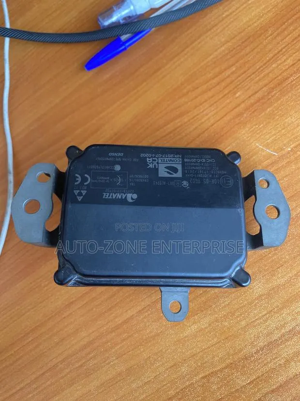 Lexus Adaptive Cruise Control Radar Sensor · Photo 1