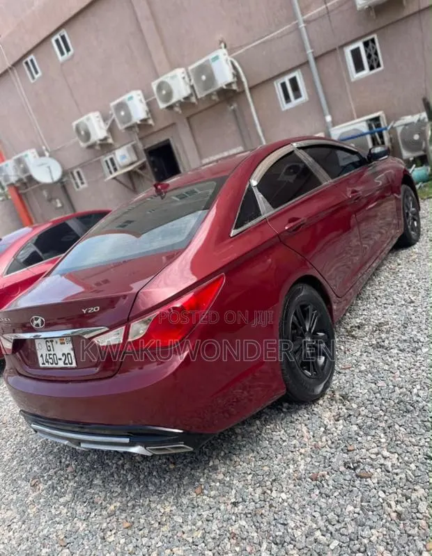 Hyundai Sonata 2013 Red · Photo 1