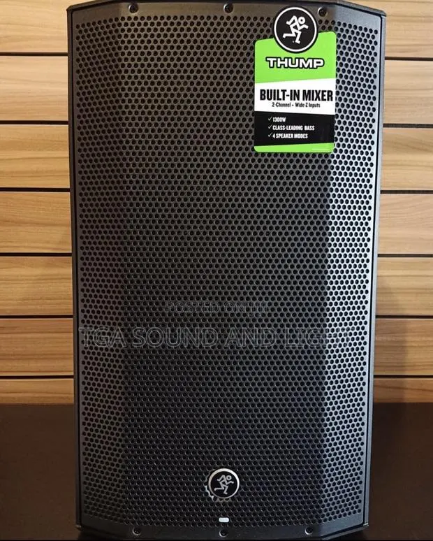 Mackie Thump 12A 12 Inches 1300 Watts Active Speaker[PAIR] · Photo 1