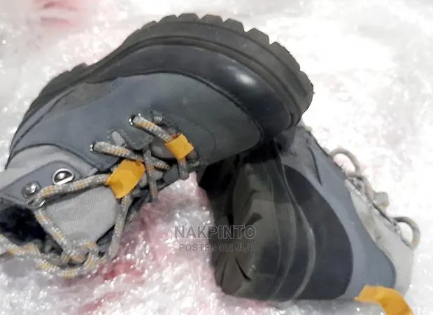 Shoes for Kids · Photo 1