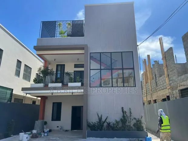 2bdrm Apartment in Ab Richie Properties, Tseaddo for rent