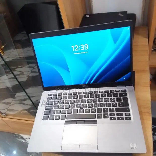 Laptop Dell Latitude 5410 8GB Intel Core I5 SSD 256GB · Photo 1