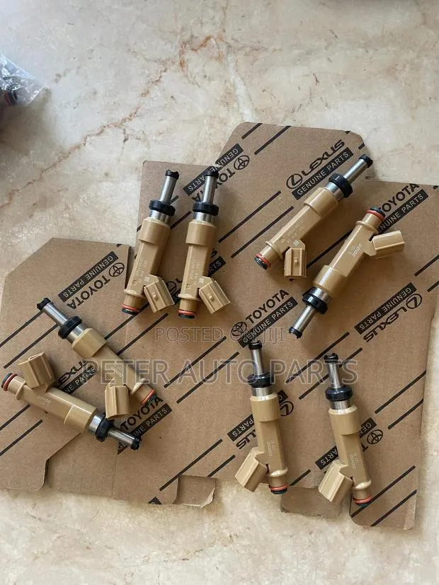 Pontiac Vibe 2009-15 Fuel Injectors, 4 Set. Original Japan. · Photo 1
