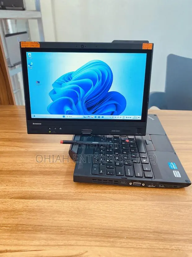 Laptop Lenovo ThinkPad X230t 4GB Intel Core i5 HDD 320GB · Photo 1