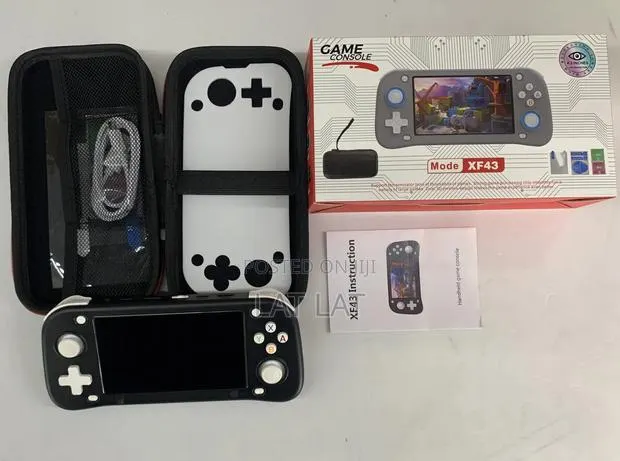 Xf43 Retro Handheld With Over 25000 Games · Photo 1